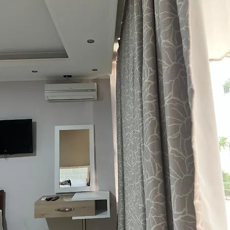Hotel Elita *